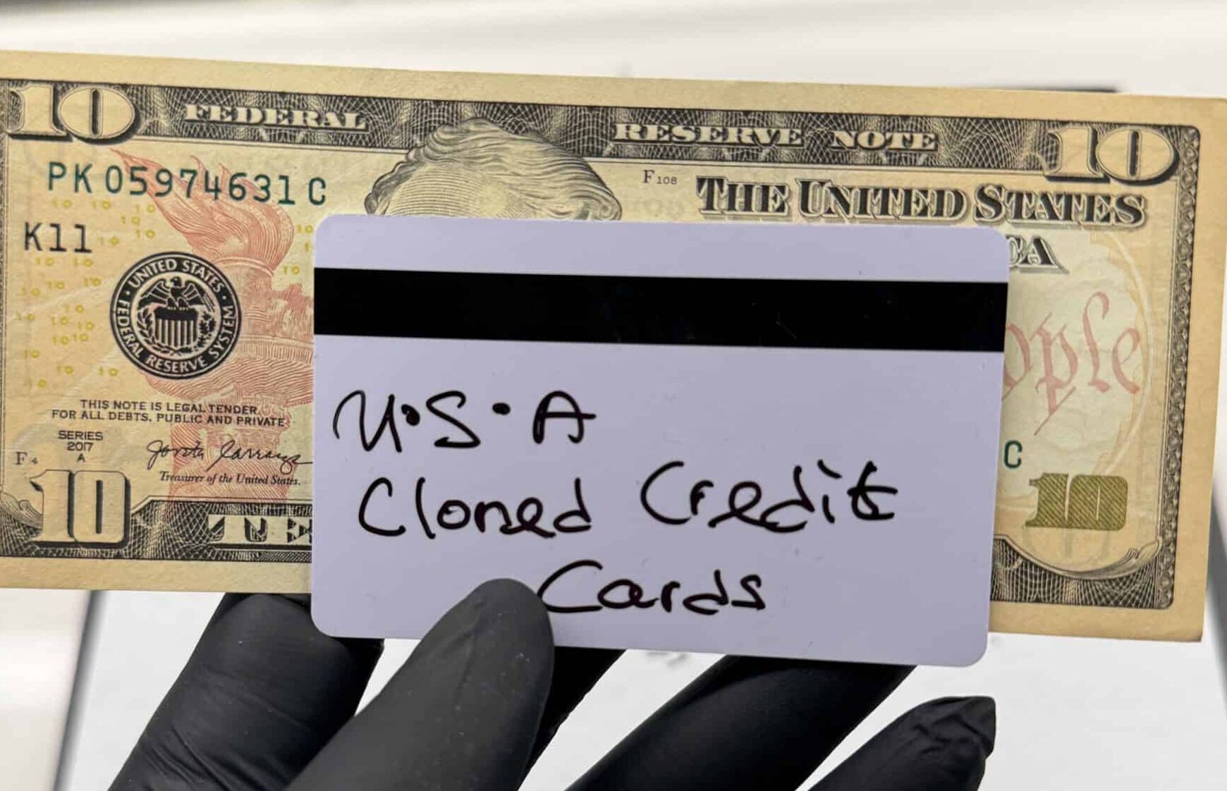  Cloned credit cards for sale in USA with PIN and high balance options from FreshClonedCards.com